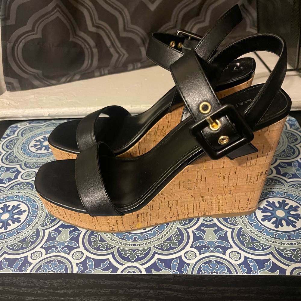 Marc Fisher black wedge sandals with gold accent